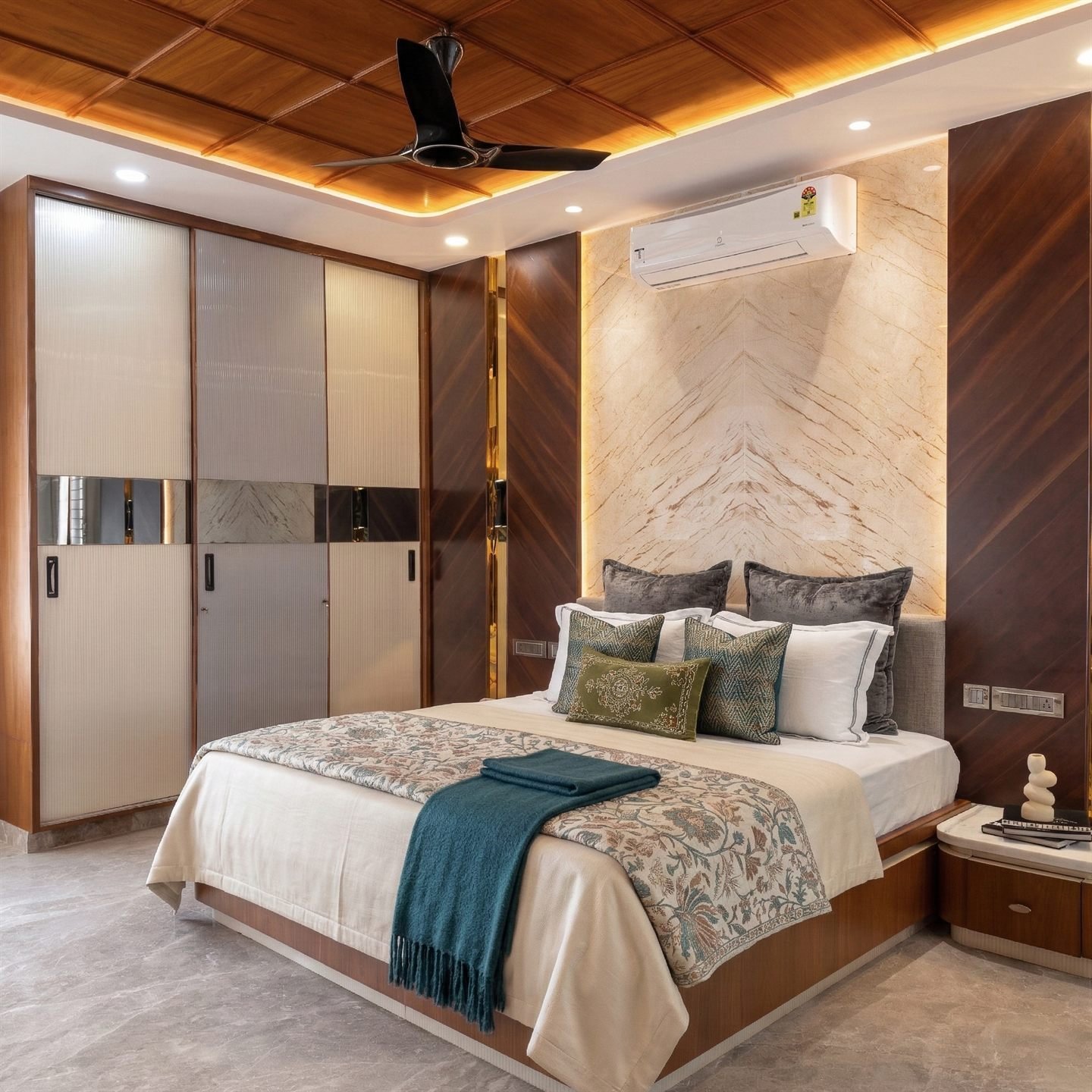 Mohan Reddy - Master Bedroom  Srinivasa House By Urban Architects